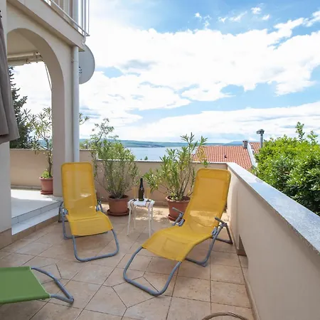 Cozy In With House Sea View